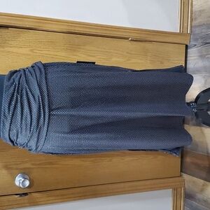 Dkny nwt silver polka-dot on black slinky stretch skirt